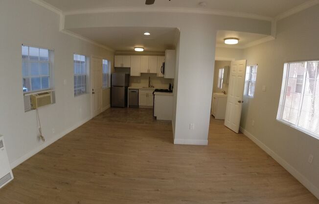 Studio, 1 bath, 423 sqft, $1,795, Unit 07