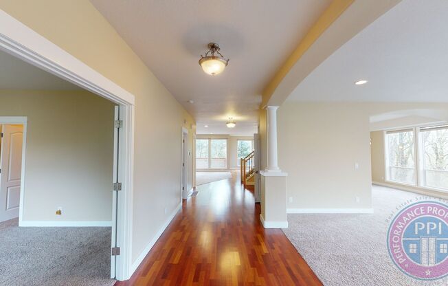 Bethany 5 Bedroom Home, Luxury Amenities, 4 Car Garage, Close To Nike & Intel