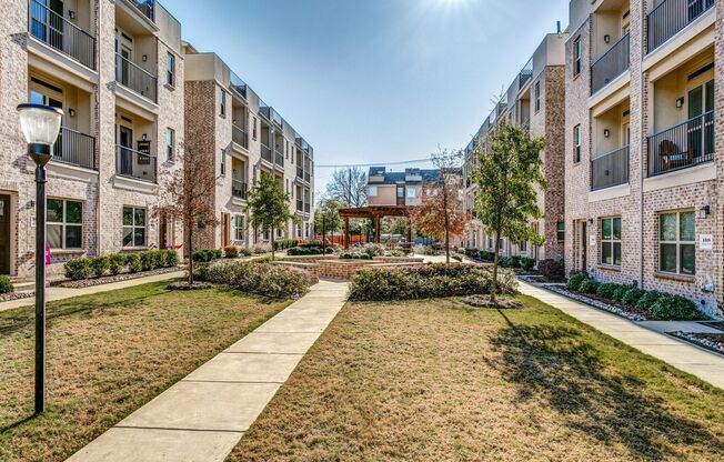 Rooftop Evenings, 3 bedroom 3 bath Condo.