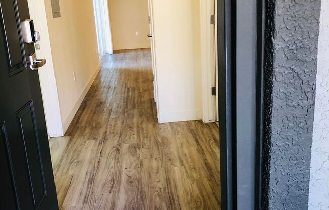 2 beds, 2 baths, 1,064 sqft, $2,271, Unit 1663 - 301