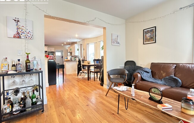 5 CURTIS ST