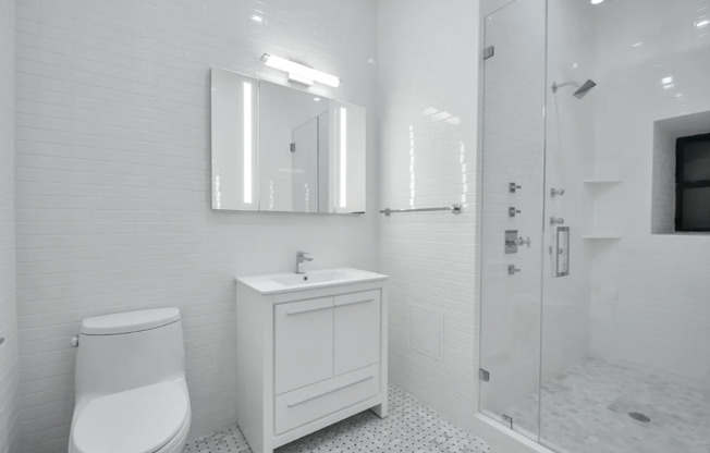 3 beds, 2 baths, $9,995, Unit 3I