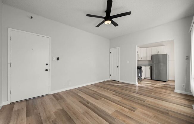 1 bed, 1 bath, $2,195, Unit 4418-304