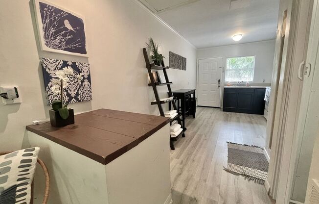 1 bed, 1 bath, 300 sqft, $1,275, Unit #3