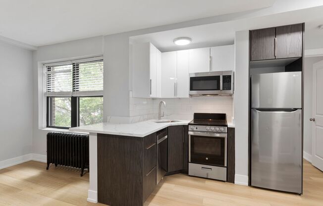 1 bed, 1 bath, 396 sqft, $1,800, Unit 5A