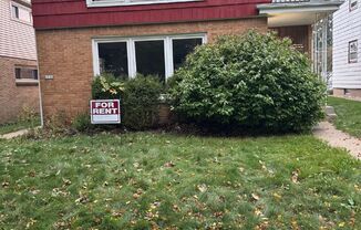 3537 N 85 ST