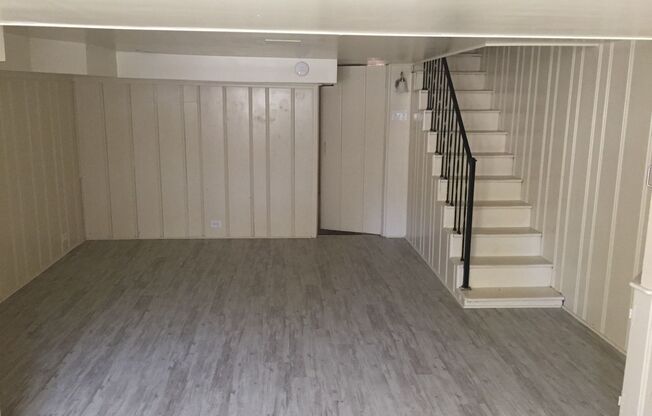 3 Bedroom Home for Rent !!