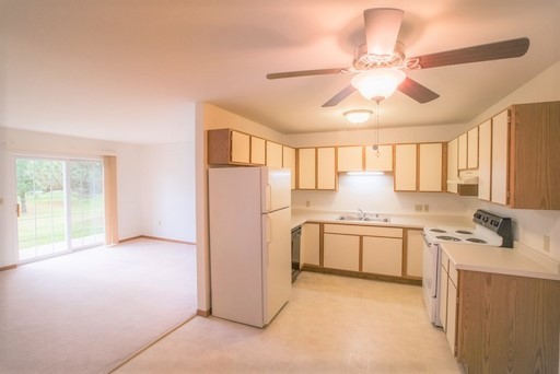 1 bed, 1 bath, $895