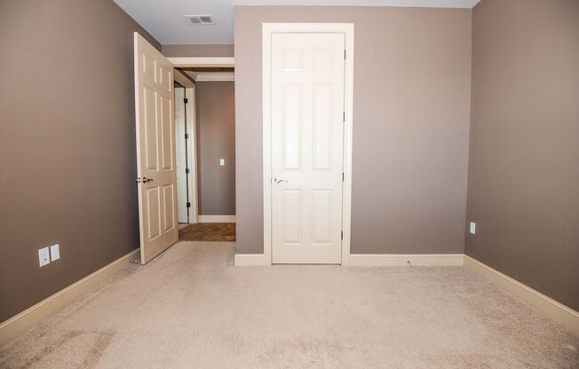 2 beds, 2 baths, 1,052 sqft, $1,065, Unit 216 1B