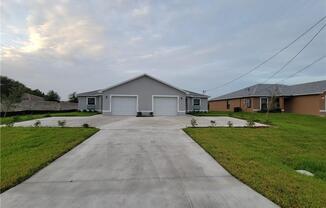1632 SW 33 ST
