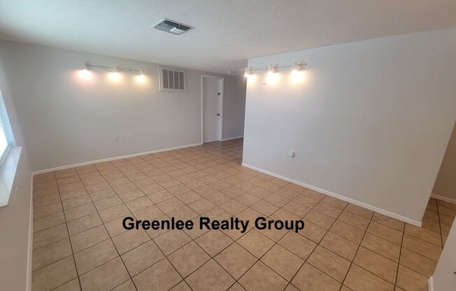 Spacious 2 Bed/1 Bath Home in Port Richey