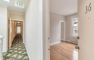 435 Hayes Street Apartments*