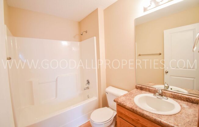 2 beds, 2.5 baths, $1,595