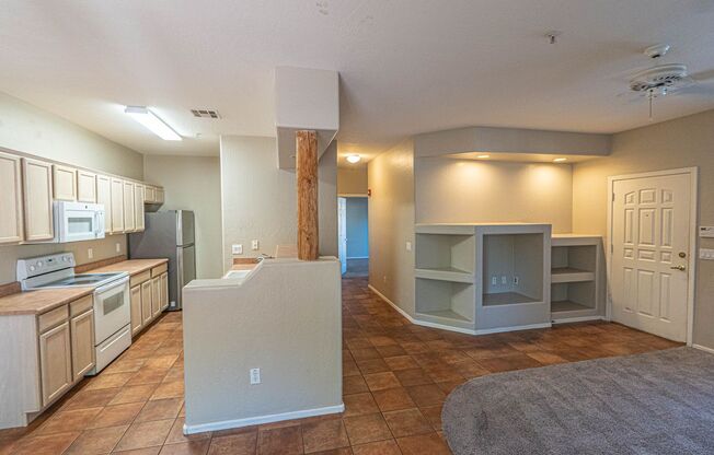 Spacious 2 Bed / 2 Bath Condo in Prime Chandler Location