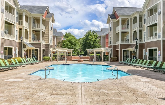 the preserve at ballantyne commons pool and apartment buildings