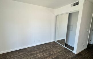 2 beds, 1.5 baths, $2,595, Unit 2215A