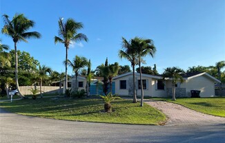 12400 SW 93 CT