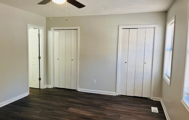 3 beds, 2.5 baths, 1,232 sqft, $1,295, Unit Unit 5614