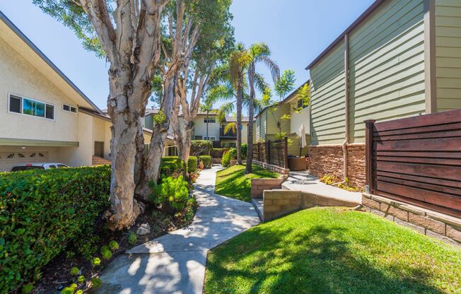 Beautiful remodeled 2 bed 2 bath townhome in South Redondo