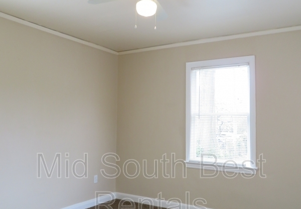 1445 Catherine St (Cherokee)