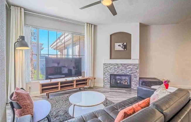 7111 S DURANGO ST