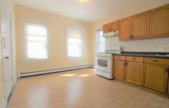 35 DANFORTH ST