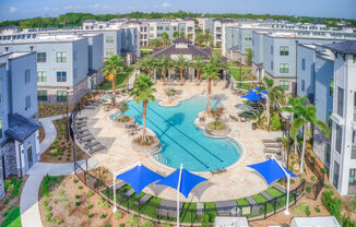 Vintage Winter Park Pool