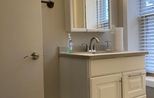 309 W Charles Townhome