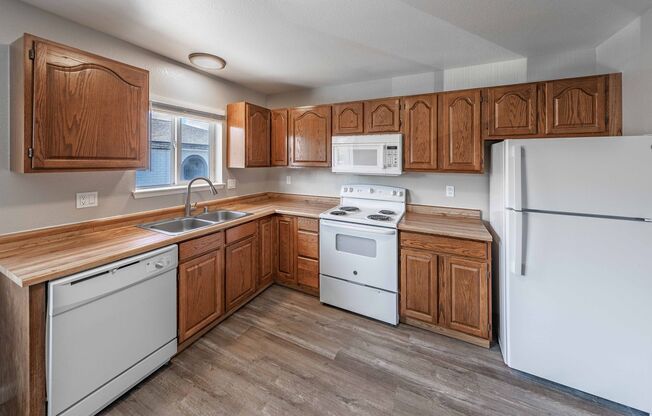 Royal Apartments - Carson City, Nevada