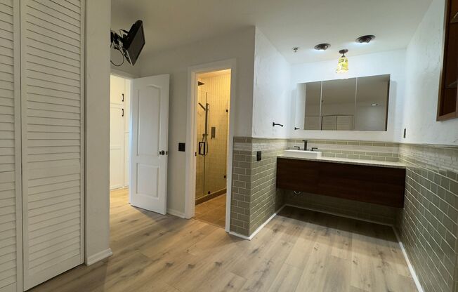 3 beds, 3 baths, $7,000, Unit UNIT 304