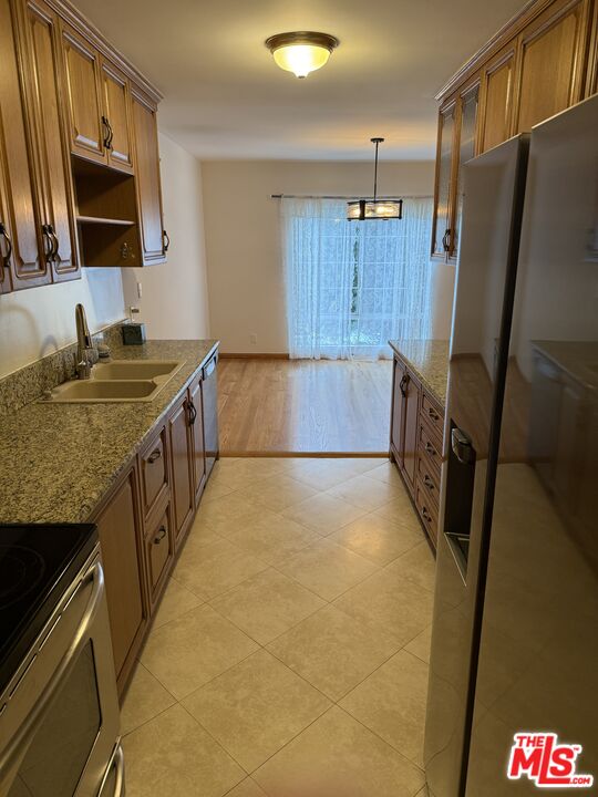4647 Willis Ave Unit #208