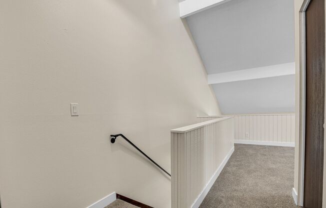 2 beds, 1.5 baths, 1,050 sqft, $2,049, Unit 214-772A