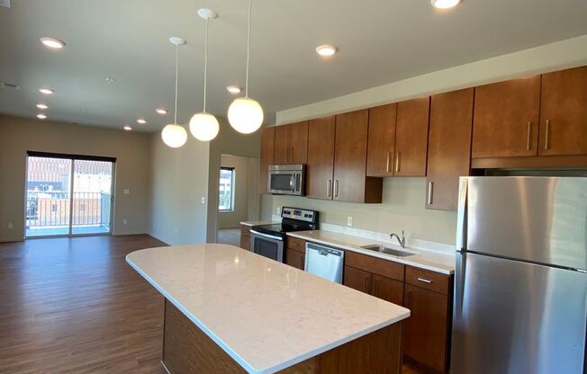 2 beds, 2 baths, 1,145 sqft, $1,800, Unit 371