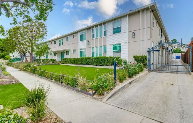 1 bed, 1 bath, 687 sqft, $2,295, Unit #02