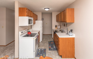 3600 and 3610 E 6th Street