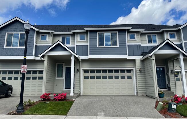 Goregous 3 Bedroom Home Ready for Hot Summer Days with Central Air!