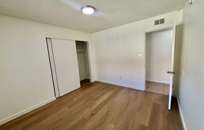 2 beds, 1 bath, 850 sqft, $2,500, Unit 13852 A