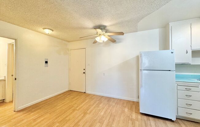 1 bed, 1 bath, 600 sqft, $1,650, Unit 208