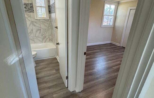 1 bed, 1 bath, 700 sqft, $1,325, Unit #6