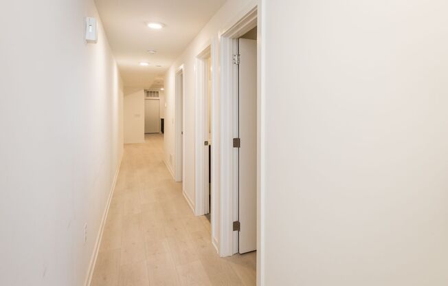 2 beds, 1 bath, 830 sqft, $1,595, Unit 1247 - A