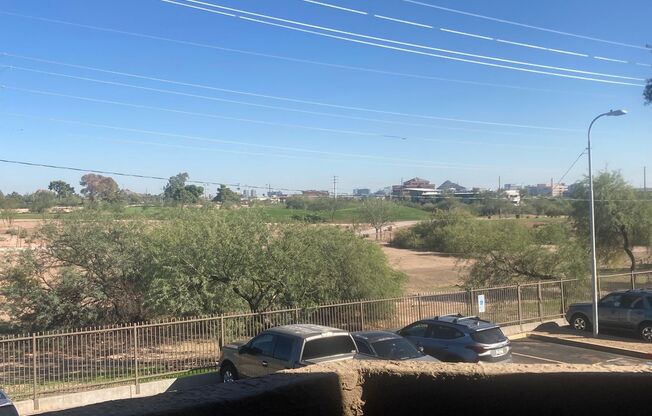 1 bed, 1 bath, 670 sqft, $1,175, Unit 208