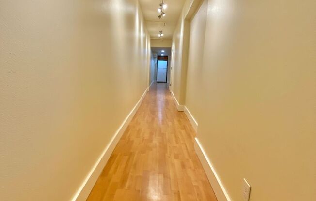 1 bed, 1 bath, 586 sqft, $1,495, Unit 112