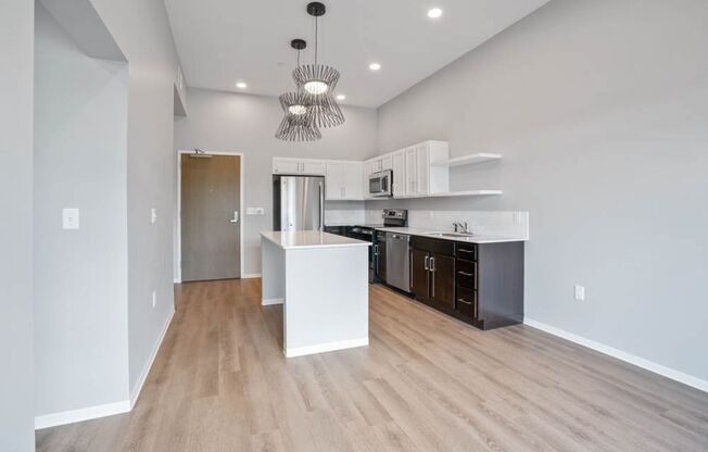 1 bed, 1 bath, 510 sqft, $1,300, Unit 1219