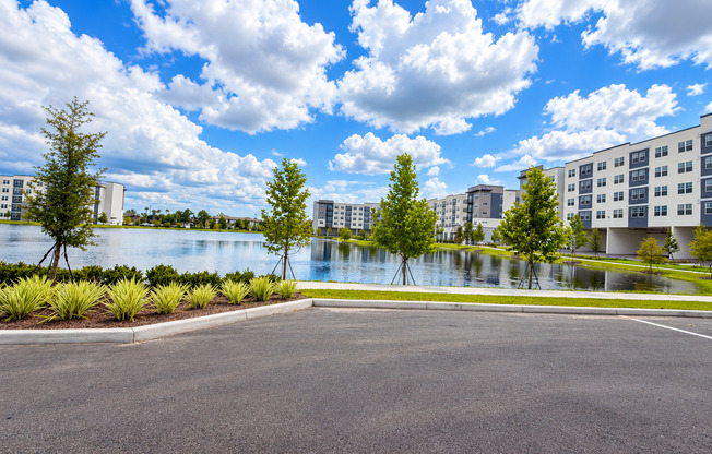 Millenia Park New Condo 2/2