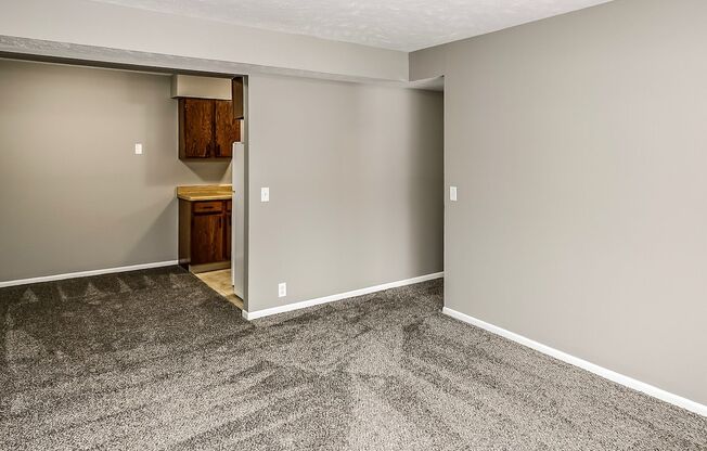 1 bed, 1 bath, $750, Unit 206