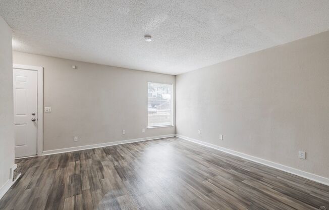2 beds, 2.5 baths, 1,218 sqft, $1,395, Unit 2-22F
