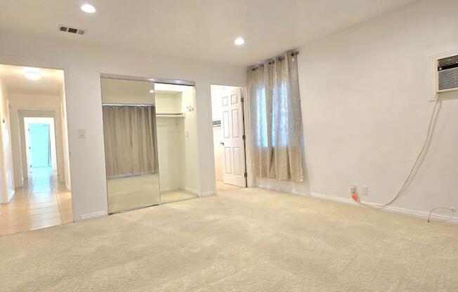 9222 DE ADALENA ST