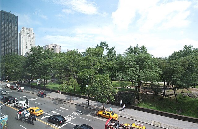 1 bed, 1.5 baths, 1,020 sqft, $13,800, Unit 404