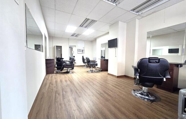 Studio, $3,600, Unit STORE 2