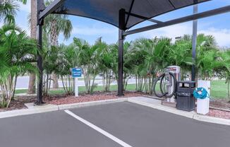 Fountain Lake - Apartment Living in Bradenton, FL